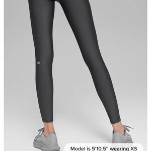 NWT ALO Yoga Anthrocite 7/8 high waist Airlift Leggings